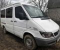 Белый Мерседес Sprinter, объемом двигателя 0 л и пробегом 447 тыс. км за 8000 $, фото 1 на Automoto.ua