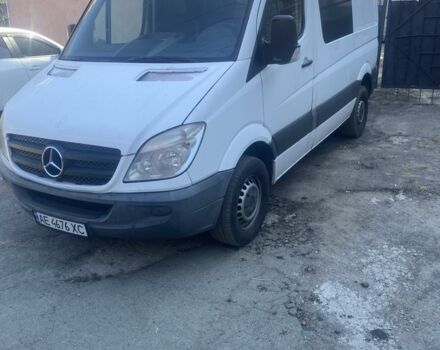 Белый Мерседес Sprinter, объемом двигателя 2.1 л и пробегом 584 тыс. км за 10000 $, фото 2 на Automoto.ua