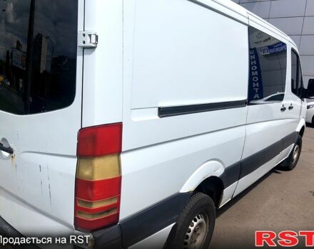 Белый Мерседес Sprinter, объемом двигателя 2.1 л и пробегом 0 тыс. км за 7300 $, фото 5 на Automoto.ua