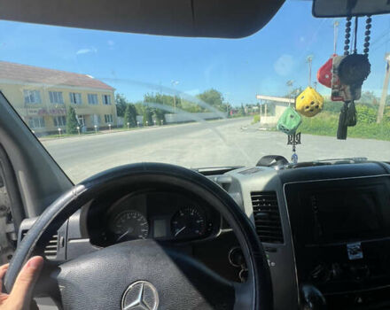 Белый Мерседес Sprinter, объемом двигателя 2.2 л и пробегом 495 тыс. км за 9999 $, фото 8 на Automoto.ua