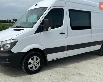 Белый Мерседес Sprinter, объемом двигателя 3 л и пробегом 300 тыс. км за 21000 $, фото 1 на Automoto.ua