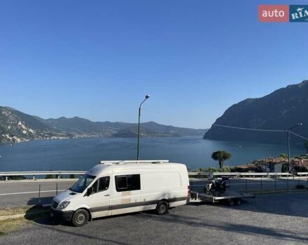 Белый Мерседес Sprinter, объемом двигателя 2.99 л и пробегом 470 тыс. км за 19999 $, фото 2 на Automoto.ua