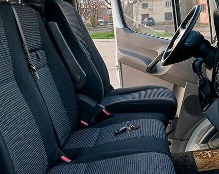 Белый Мерседес Sprinter, объемом двигателя 22 л и пробегом 685 тыс. км за 10500 $, фото 9 на Automoto.ua