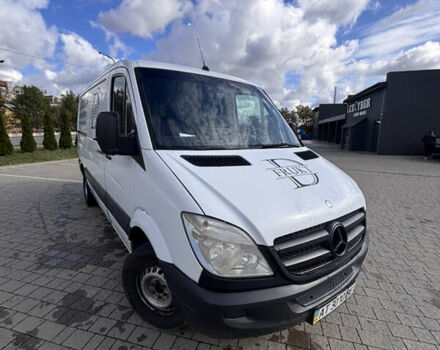Белый Мерседес Sprinter, объемом двигателя 2.1 л и пробегом 317 тыс. км за 12000 $, фото 2 на Automoto.ua