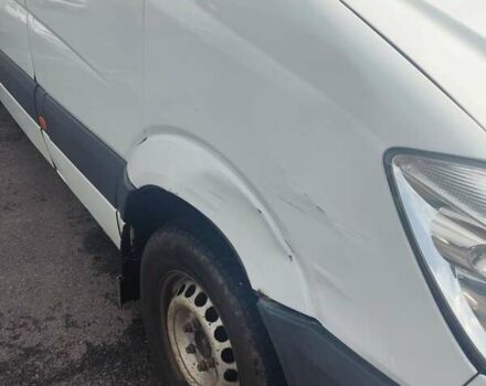 Белый Мерседес Sprinter, объемом двигателя 2.15 л и пробегом 434 тыс. км за 10500 $, фото 5 на Automoto.ua