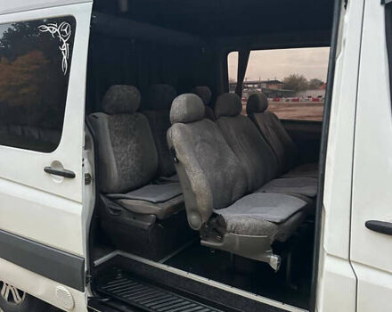 Белый Мерседес Sprinter, объемом двигателя 2.2 л и пробегом 370 тыс. км за 8699 $, фото 5 на Automoto.ua
