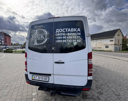 Белый Мерседес Sprinter, объемом двигателя 2.1 л и пробегом 317 тыс. км за 12000 $, фото 5 на Automoto.ua