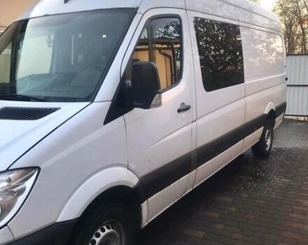 Белый Мерседес Sprinter, объемом двигателя 2.99 л и пробегом 557 тыс. км за 10000 $, фото 1 на Automoto.ua