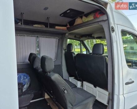Белый Мерседес Sprinter, объемом двигателя 2.1 л и пробегом 580 тыс. км за 10500 $, фото 6 на Automoto.ua