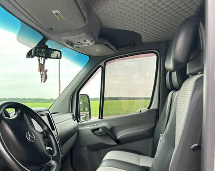 Білий Мерседес Sprinter, об'ємом двигуна 0 л та пробігом 350 тис. км за 23500 $, фото 3 на Automoto.ua