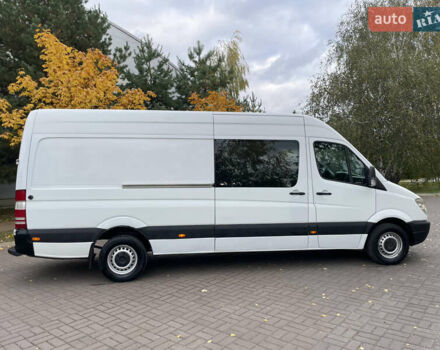 Белый Мерседес Sprinter, объемом двигателя 2.2 л и пробегом 350 тыс. км за 10999 $, фото 3 на Automoto.ua