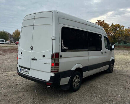 Белый Мерседес Sprinter, объемом двигателя 2.2 л и пробегом 370 тыс. км за 8699 $, фото 3 на Automoto.ua