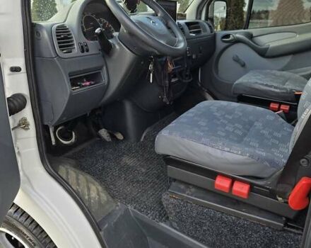 Белый Мерседес Sprinter, объемом двигателя 2.2 л и пробегом 350 тыс. км за 9000 $, фото 7 на Automoto.ua