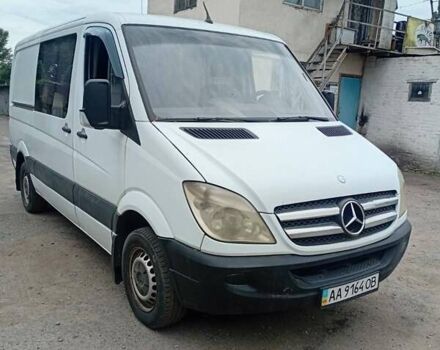 Белый Мерседес Sprinter, объемом двигателя 2.15 л и пробегом 518 тыс. км за 9400 $, фото 10 на Automoto.ua