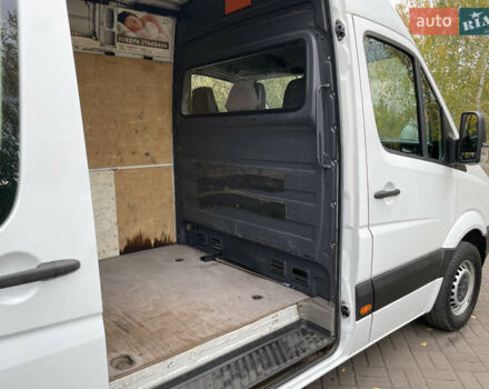 Белый Мерседес Sprinter, объемом двигателя 2.2 л и пробегом 350 тыс. км за 10999 $, фото 16 на Automoto.ua