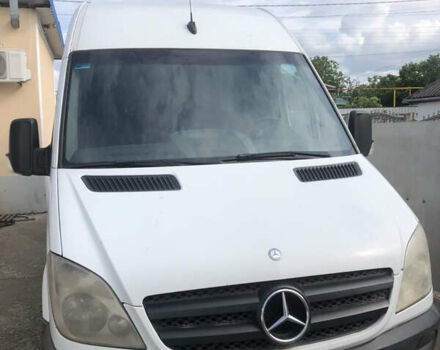 Белый Мерседес Sprinter, объемом двигателя 2.15 л и пробегом 504 тыс. км за 10800 $, фото 2 на Automoto.ua