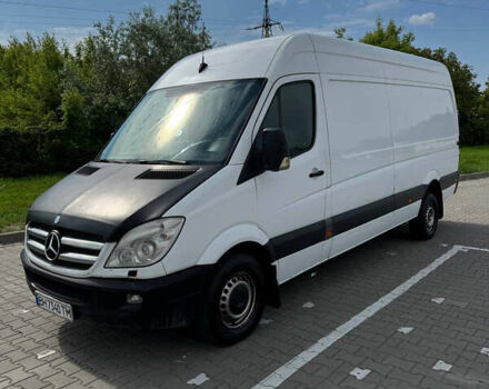 Белый Мерседес Sprinter, объемом двигателя 2.99 л и пробегом 530 тыс. км за 10500 $, фото 3 на Automoto.ua