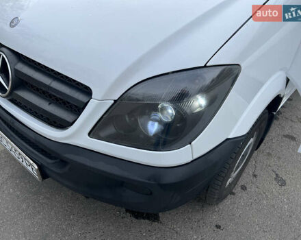 Білий Мерседес Sprinter, об'ємом двигуна 2.2 л та пробігом 378 тис. км за 11800 $, фото 27 на Automoto.ua