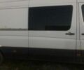 Белый Мерседес Sprinter, объемом двигателя 2.2 л и пробегом 450 тыс. км за 5700 $, фото 2 на Automoto.ua
