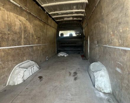 Белый Мерседес Sprinter, объемом двигателя 2.2 л и пробегом 495 тыс. км за 9999 $, фото 11 на Automoto.ua
