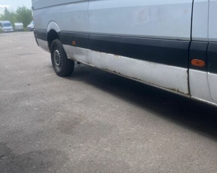 Белый Мерседес Sprinter, объемом двигателя 2.1 л и пробегом 360 тыс. км за 12000 $, фото 4 на Automoto.ua