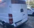 Белый Мерседес Sprinter, объемом двигателя 2.1 л и пробегом 584 тыс. км за 10000 $, фото 3 на Automoto.ua
