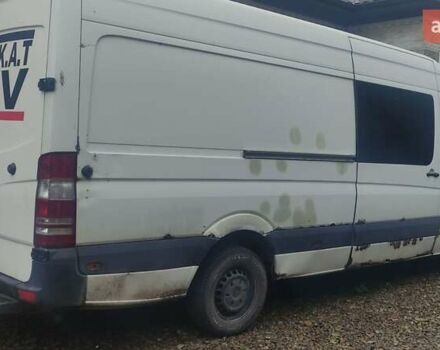 Белый Мерседес Sprinter, объемом двигателя 2.2 л и пробегом 520 тыс. км за 9100 $, фото 4 на Automoto.ua