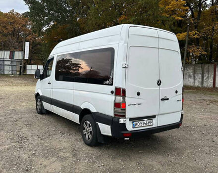 Белый Мерседес Sprinter, объемом двигателя 2.2 л и пробегом 370 тыс. км за 8699 $, фото 4 на Automoto.ua