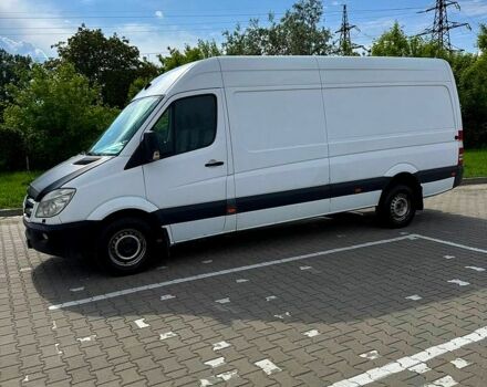 Белый Мерседес Sprinter, объемом двигателя 3 л и пробегом 530 тыс. км за 11500 $, фото 2 на Automoto.ua