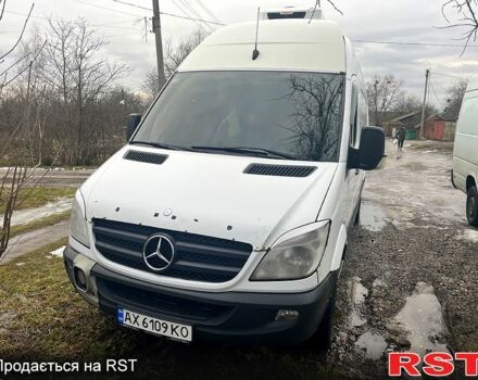 Білий Мерседес Sprinter, об'ємом двигуна 2.1 л та пробігом 700 тис. км за 9000 $, фото 4 на Automoto.ua