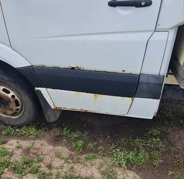 Белый Мерседес Sprinter, объемом двигателя 2.15 л и пробегом 310 тыс. км за 11000 $, фото 7 на Automoto.ua
