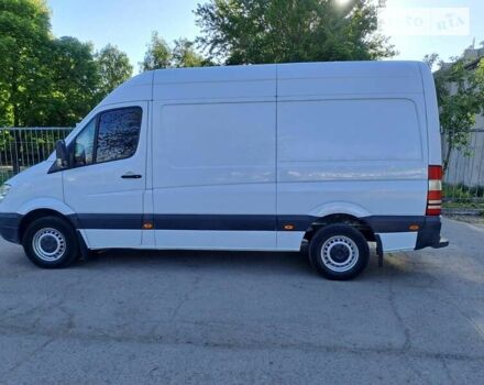 Белый Мерседес Sprinter, объемом двигателя 2.2 л и пробегом 302 тыс. км за 8700 $, фото 7 на Automoto.ua