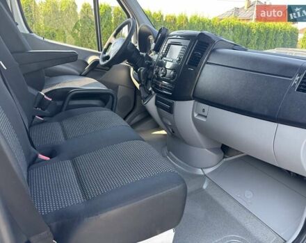 Білий Мерседес Sprinter, об'ємом двигуна 0 л та пробігом 340 тис. км за 24500 $, фото 29 на Automoto.ua