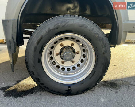 Белый Мерседес Sprinter, объемом двигателя 2.7 л и пробегом 407 тыс. км за 21555 $, фото 25 на Automoto.ua