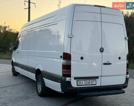 Белый Мерседес Sprinter, объемом двигателя 2.99 л и пробегом 564 тыс. км за 15500 $, фото 2 на Automoto.ua