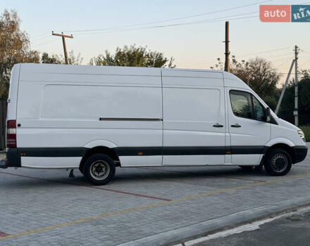 Белый Мерседес Sprinter, объемом двигателя 2.99 л и пробегом 564 тыс. км за 15500 $, фото 5 на Automoto.ua
