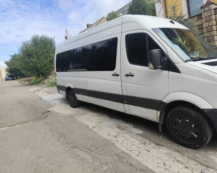 Белый Мерседес Sprinter, объемом двигателя 2.1 л и пробегом 580 тыс. км за 13500 $, фото 1 на Automoto.ua