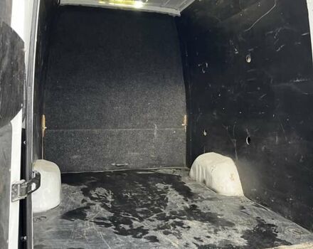 Белый Мерседес Sprinter, объемом двигателя 3 л и пробегом 800 тыс. км за 13800 $, фото 7 на Automoto.ua