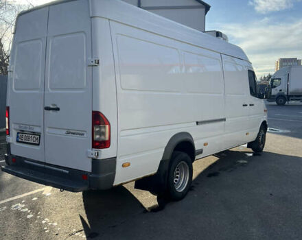 Белый Мерседес Sprinter, объемом двигателя 2.7 л и пробегом 407 тыс. км за 21555 $, фото 18 на Automoto.ua