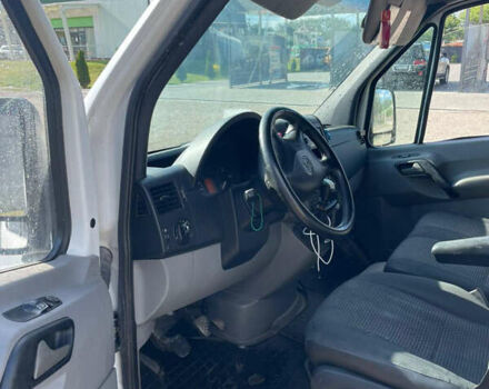 Білий Мерседес Sprinter, об'ємом двигуна 2.15 л та пробігом 40 тис. км за 8900 $, фото 8 на Automoto.ua