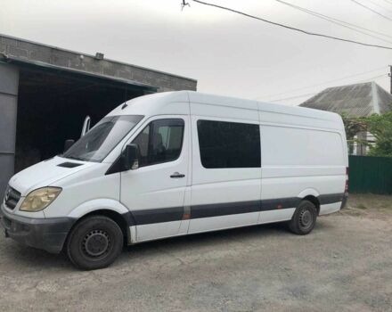 Белый Мерседес Sprinter, объемом двигателя 0.22 л и пробегом 350 тыс. км за 6500 $, фото 3 на Automoto.ua