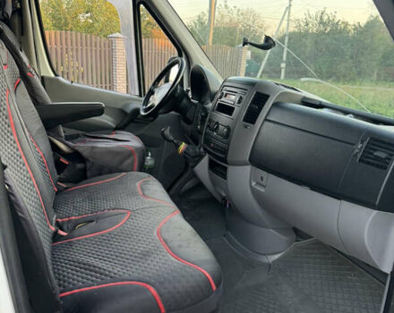Белый Мерседес Sprinter, объемом двигателя 2.99 л и пробегом 564 тыс. км за 15500 $, фото 14 на Automoto.ua
