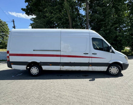Белый Мерседес Sprinter, объемом двигателя 2.2 л и пробегом 362 тыс. км за 7800 $, фото 2 на Automoto.ua