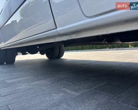 Білий Мерседес Sprinter, об'ємом двигуна 0 л та пробігом 340 тис. км за 24500 $, фото 31 на Automoto.ua