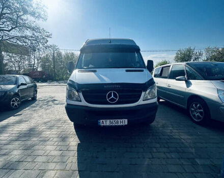Белый Мерседес Sprinter, объемом двигателя 2.2 л и пробегом 30 тыс. км за 12300 $, фото 1 на Automoto.ua