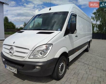 Белый Мерседес Sprinter, объемом двигателя 3 л и пробегом 560 тыс. км за 14300 $, фото 5 на Automoto.ua