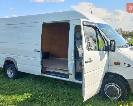 Белый Мерседес Sprinter, объемом двигателя 2.7 л и пробегом 385 тыс. км за 21500 $, фото 18 на Automoto.ua