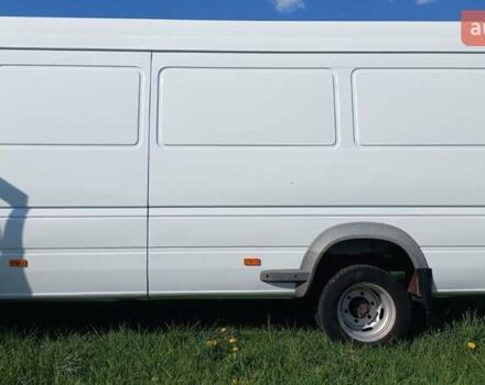 Белый Мерседес Sprinter, объемом двигателя 2.7 л и пробегом 385 тыс. км за 21500 $, фото 12 на Automoto.ua