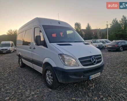Білий Мерседес Sprinter, об'ємом двигуна 2.15 л та пробігом 450 тис. км за 8700 $, фото 1 на Automoto.ua