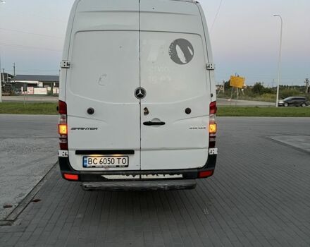 Белый Мерседес Sprinter, объемом двигателя 2.1 л и пробегом 406 тыс. км за 8000 $, фото 5 на Automoto.ua